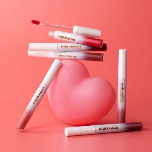 UNLEASHIA Luv Hug Velvet Tint – Vegan Korean Lip Tint with Soft Matte Finish and Vivid Color.